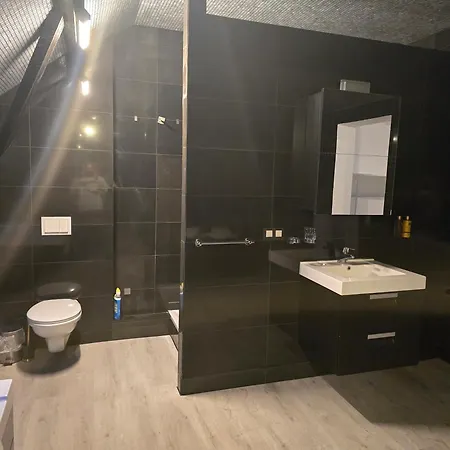 8z Dreamz 4 Apartment